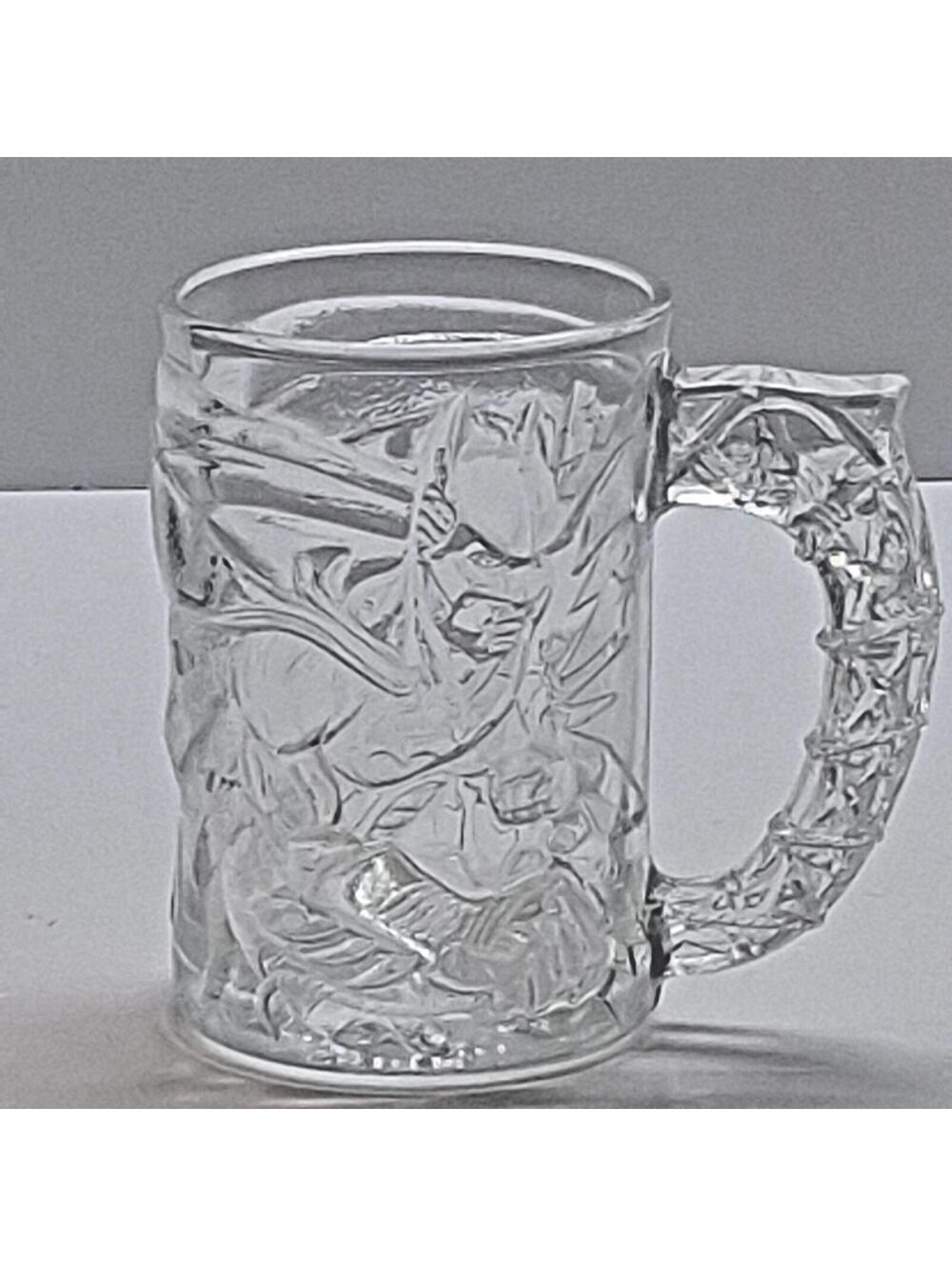 Vintage McDonald's Batman Forever Collectors Glass 4”Cup Mug 1995 Only Displayed